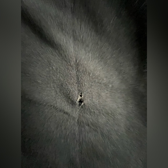 Puma Retro Black & White Tee - Picture 7 of 7